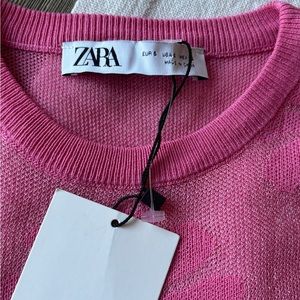 NWT Zara size small hot pink shirt floral Barbie mean girls bubblegum pink (A)